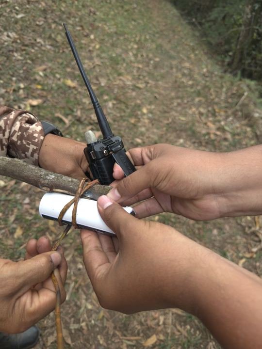 Práctica de comunicaciones con radio en campo